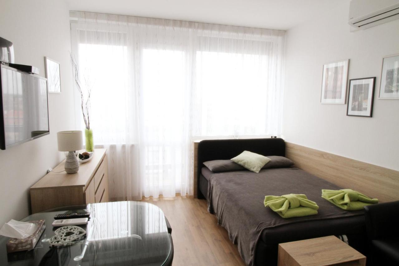 G Support Apartment Prag Dış mekan fotoğraf